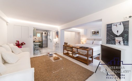 Apartment in Vouliagmeni, Attica, Greece 1
