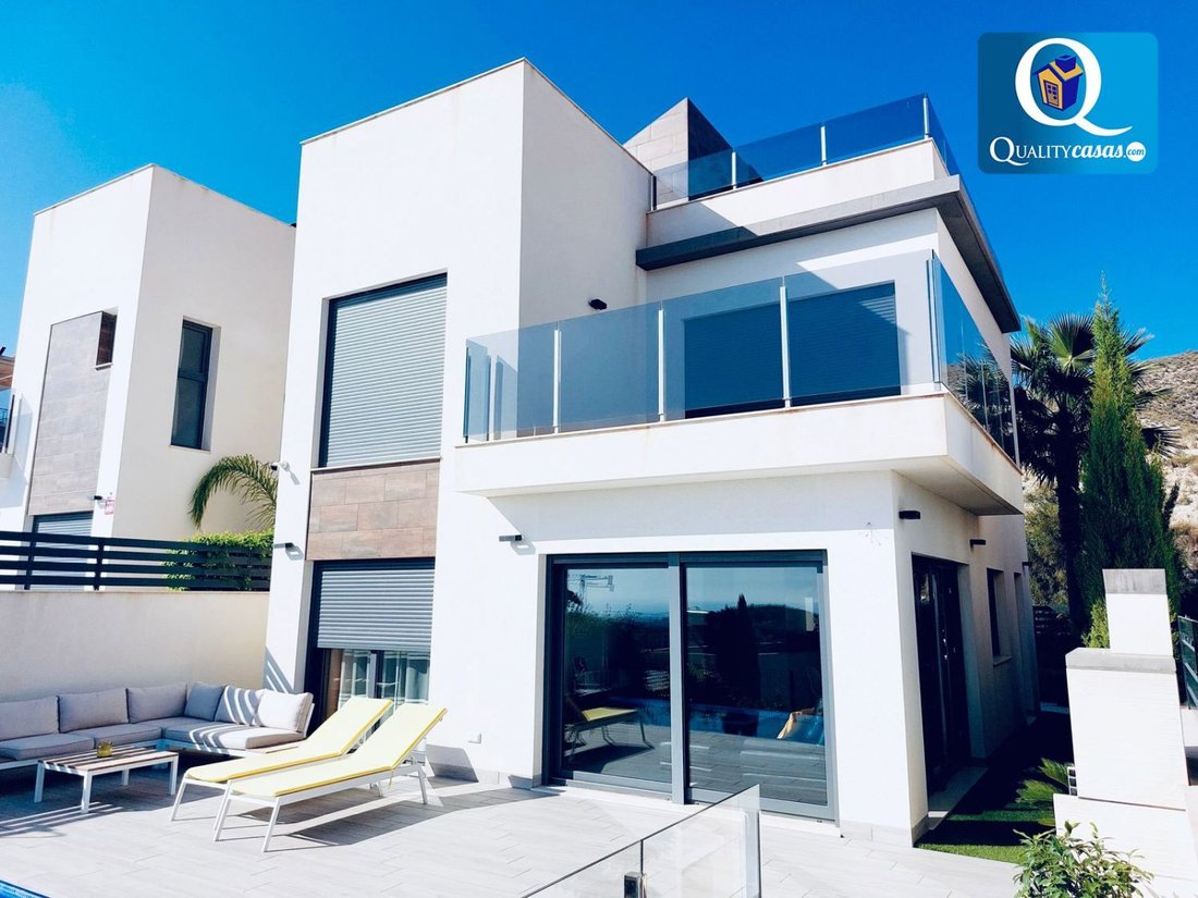 Villa in Finestrat, Valencian Community, Spain 3 - 15709527