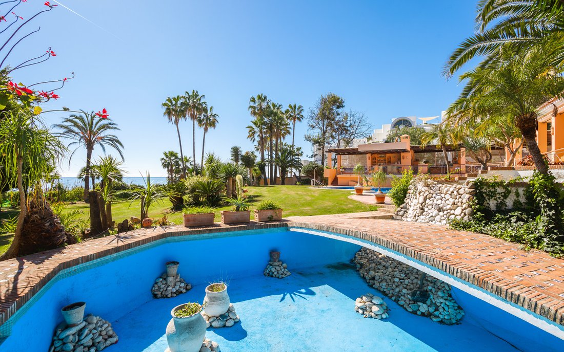 Villa in Cancelada, Estepona, Andalusia 4 - 15709643