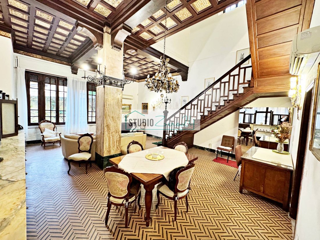 Villa in Pietrasanta, Tuscany, Italy 1 - 15711711