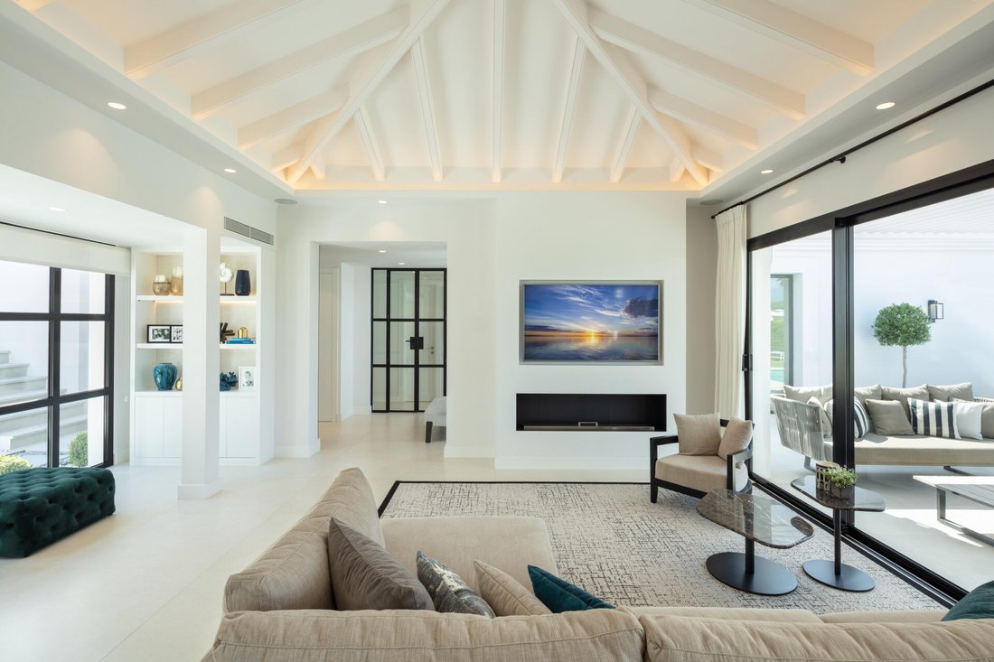 Villa in Nueva Andalucia, Marbella, Spain 4 - 15709423