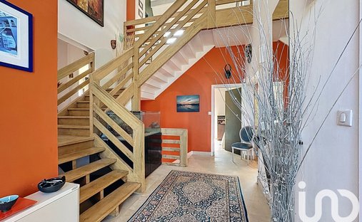 Castle for Sale in Oigny-en-Valois, Hauts-de-France, France