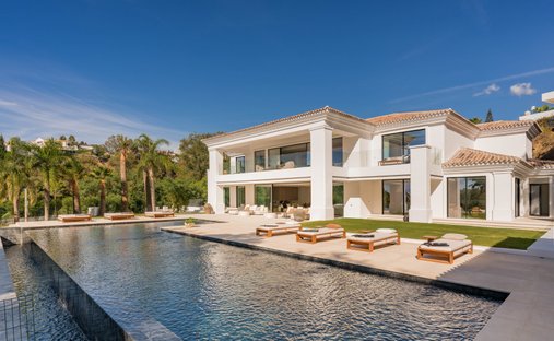 Villa in La Quinta, Benahavis, Andalusia 1
