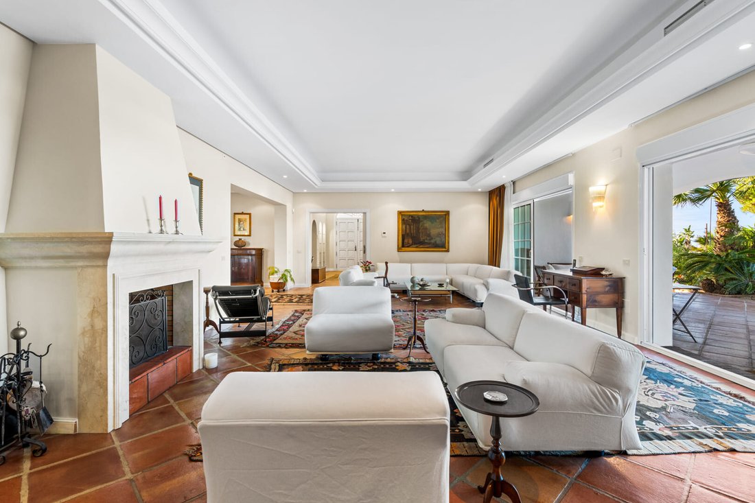 Villa in Marbella, Andalusia, Spain 5 - 15714117