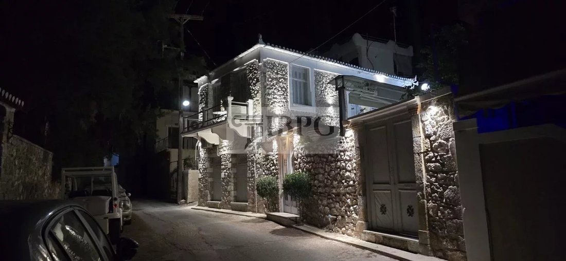 Villa in Koinotita Kranidiou, Kranidi, Greece 1 - 15709006