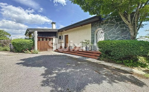 Castle for Sale in Grilly, Auvergne-Rhône-Alpes, France