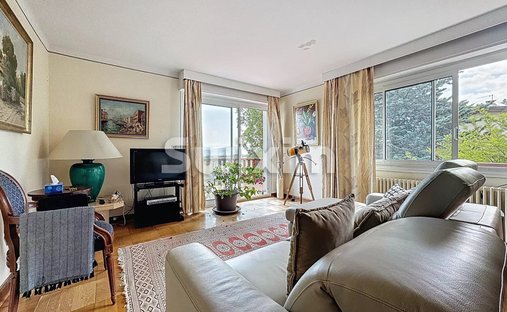 Castle for Sale in Grilly, Auvergne-Rhône-Alpes, France