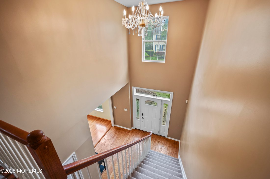 House in Marlboro Township, New Jersey, United States 4 - 15710425