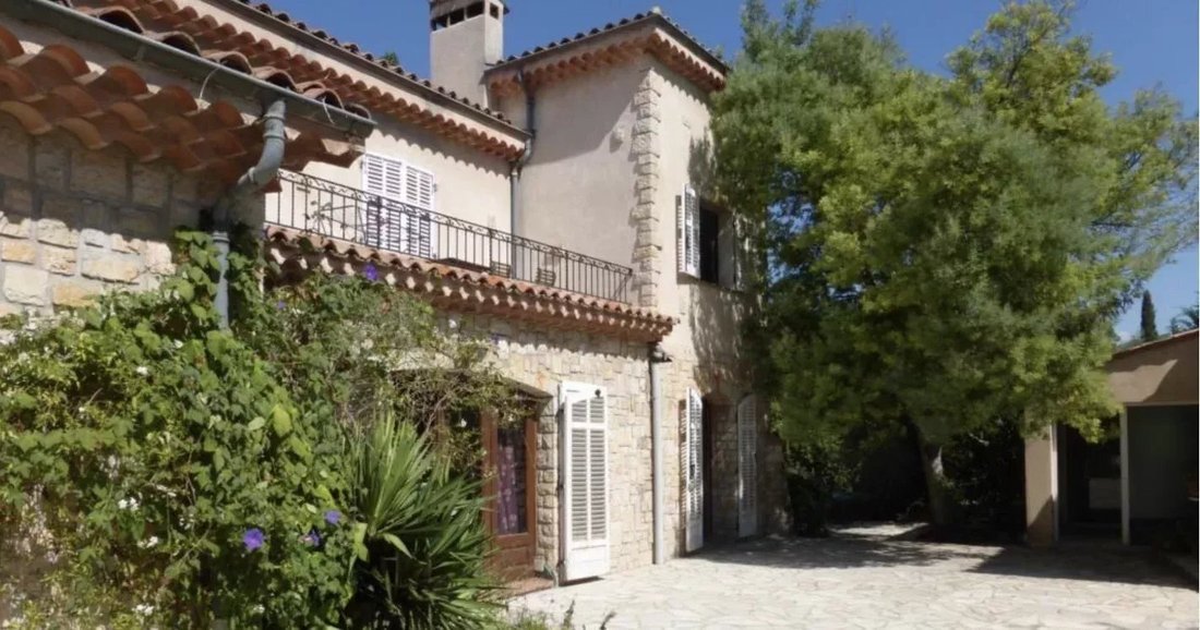 Apartment in Grand'Piece-Les Plaines, Mouans-Sartoux, France 1 - 15714203