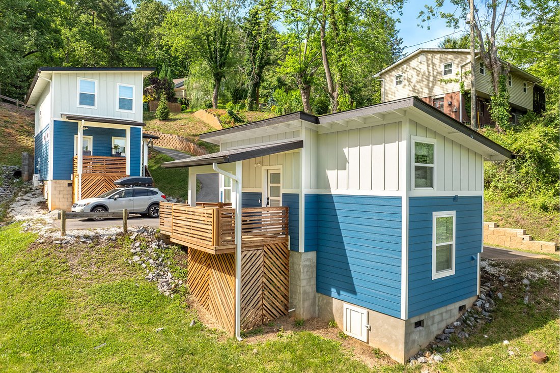 House in Asheville, North Carolina, United States 2 - 15714045