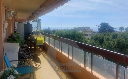 Apartamento en Menton, Provenza-Alpes-Costa Azul, Francia 1