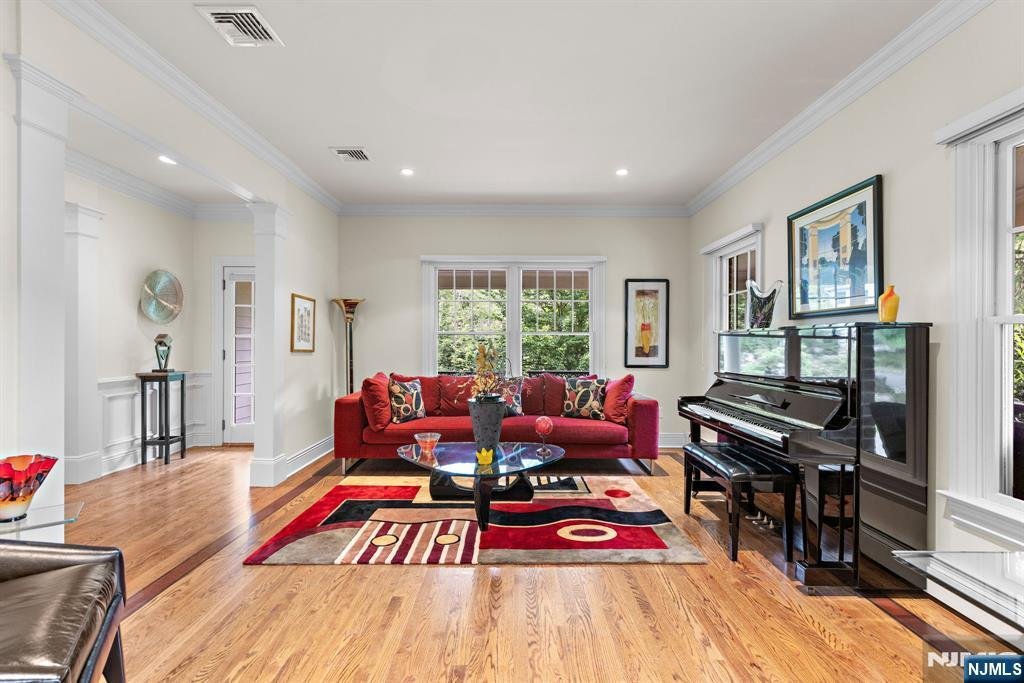 House in Demarest, New Jersey, United States 3 - 15708939