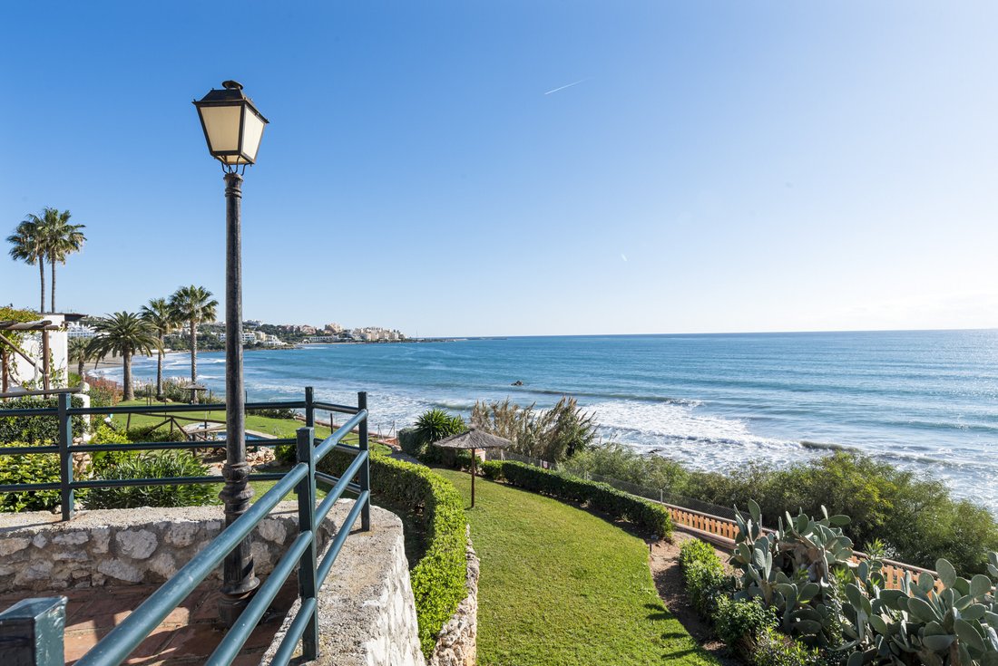 Townhouse in Estepona, Andalusia, Spain 4 - 15713340