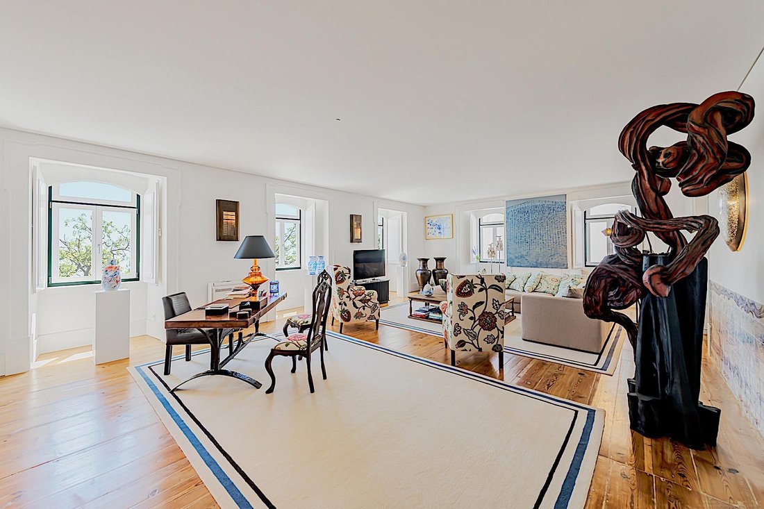Apartment in Arroios, Lisbon, Portugal 2 - 15712762