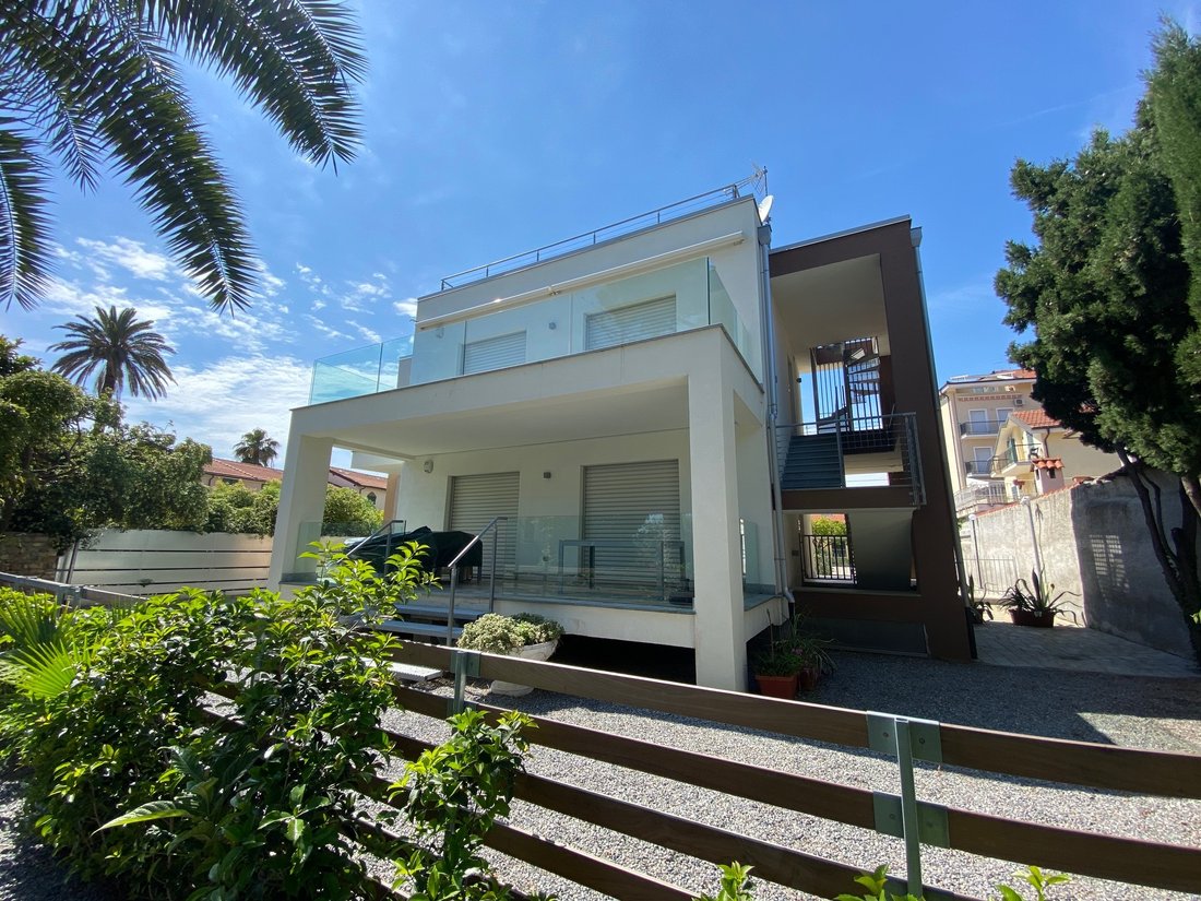 Apartment in Diano Marina, Liguria, Italy 1 - 15709304