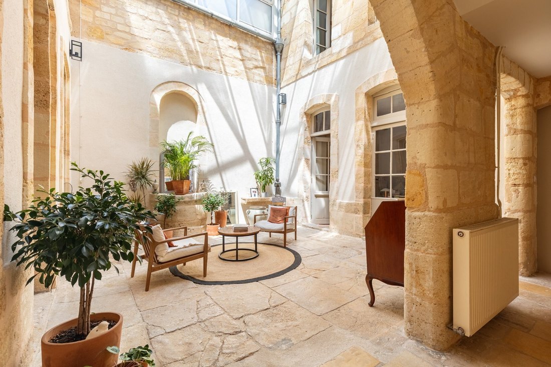 Apartment in Hôtel de Ville-Quinconce-Saint Seurin-Fondaudège, Bordeaux, France 4 - 14871408