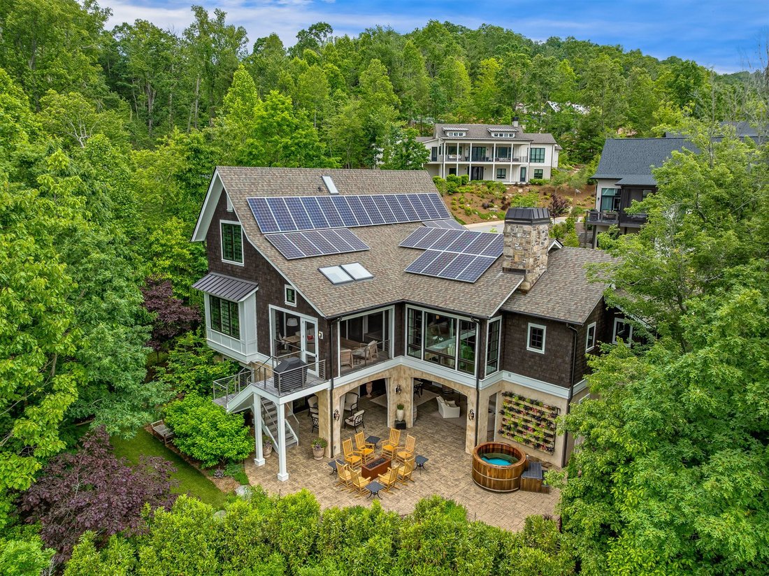 House in Asheville, North Carolina, United States 4 - 15712038