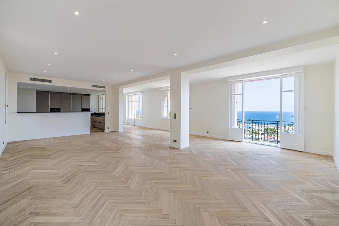 Apartment in Beaulieu-sur-Mer, Provence-Alpes-Côte d'Azur, France 2 - 15710120