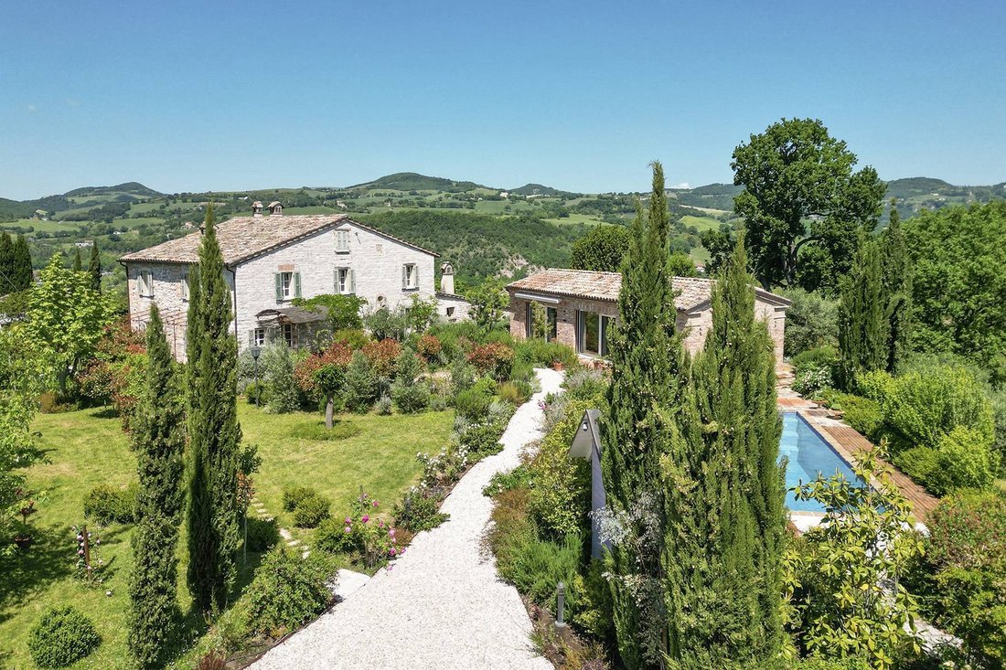 House in Pergola, Marche, Italy 1 - 15708573