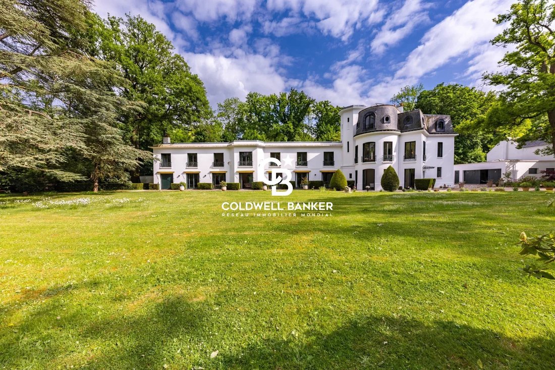 Finca en Marnes-la-Coquette, Isla de Francia, Francia 5 - 15708982
