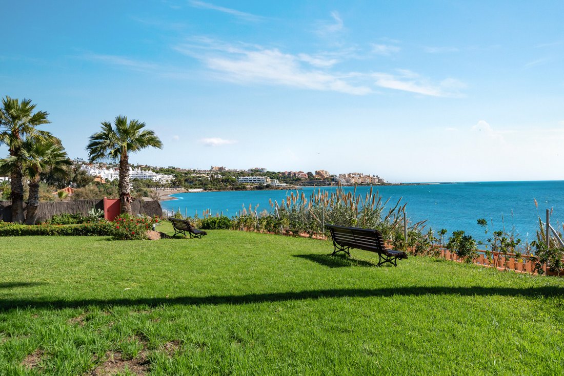 Townhouse in Estepona, Andalusia, Spain 3 - 15713340