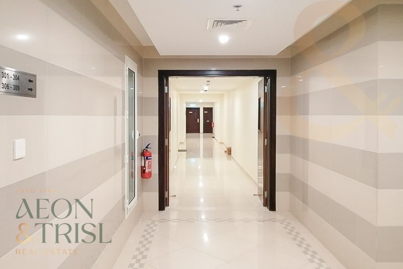Apartment in Al Furjan, Dubai, United Arab Emirates 4 - 15708697