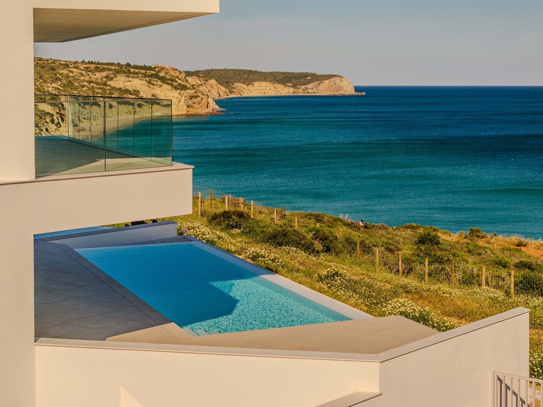 Villa in Budens, Algarve, Portugal 1 - 15710785