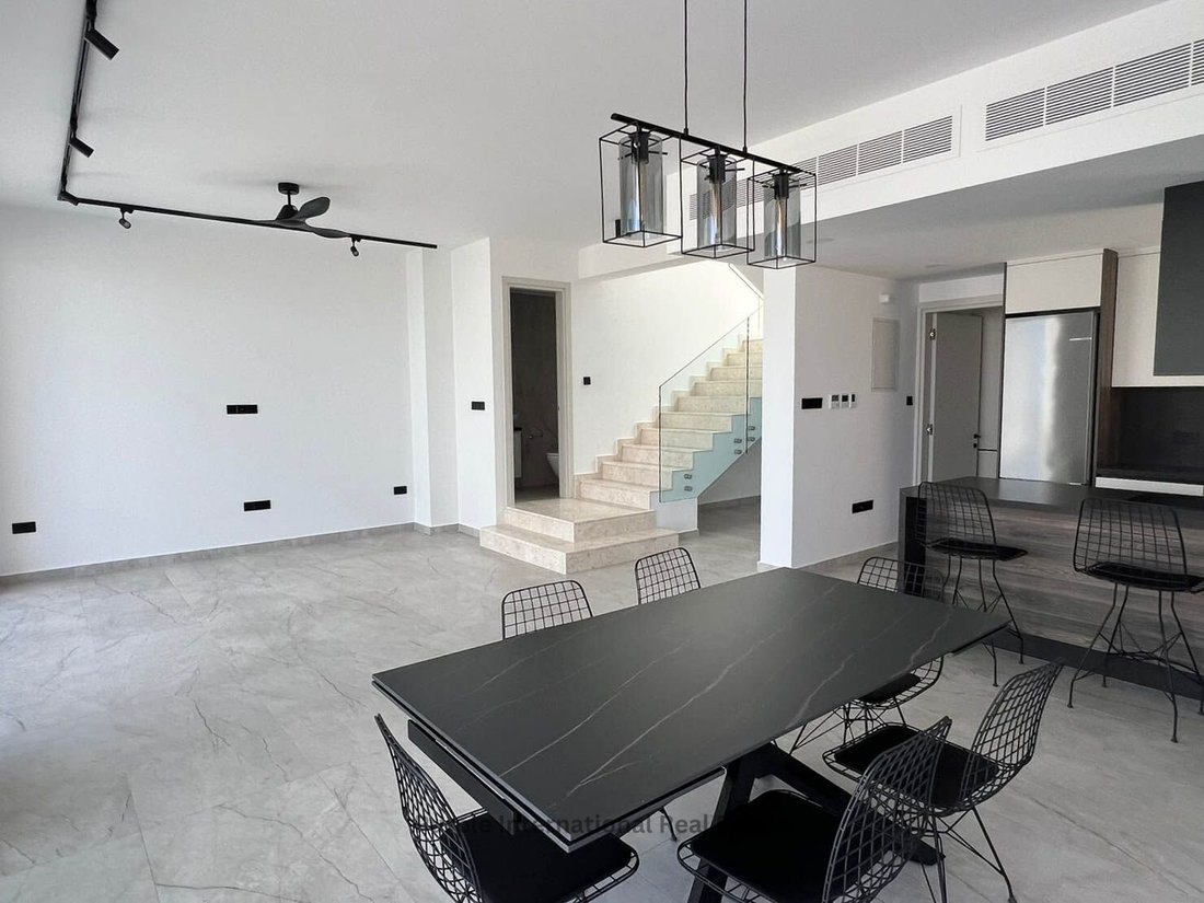 Villa in Chloraka, Paphos, Cyprus 2 - 15714460