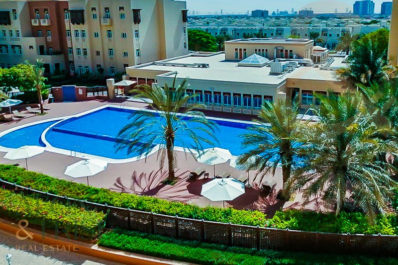 Apartment in Al Furjan, Dubai, United Arab Emirates 3 - 15708697