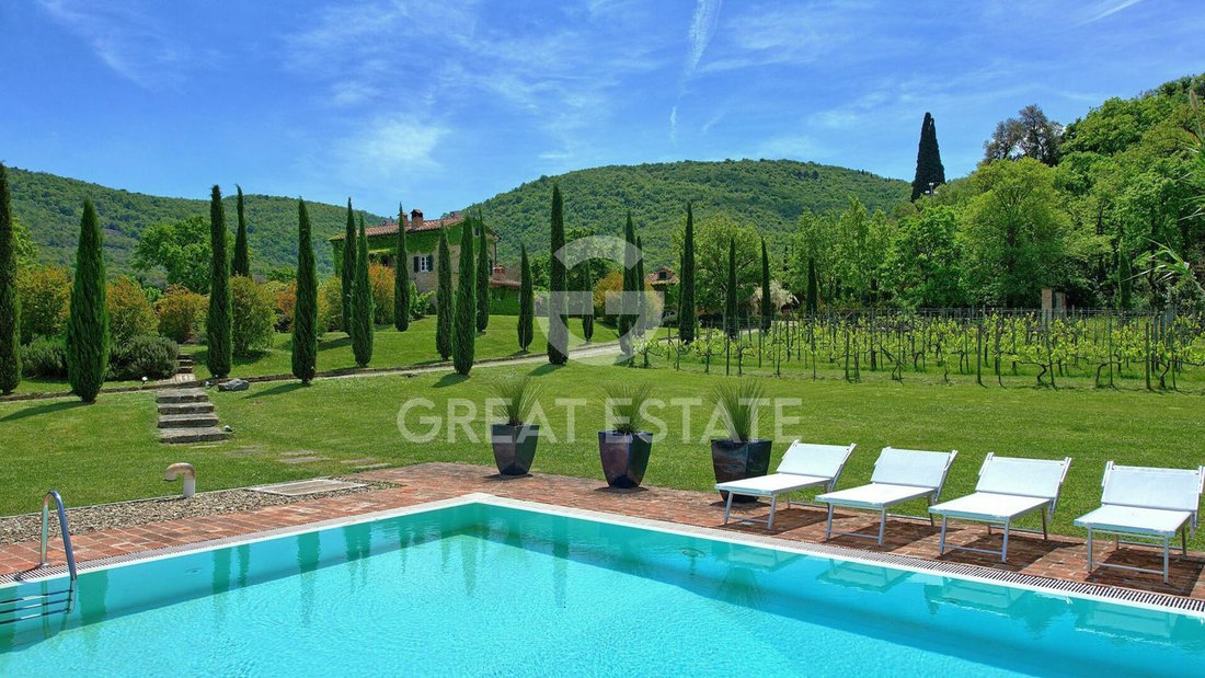 Estate in Center, Cortona, Tuscany 3 - 15711599