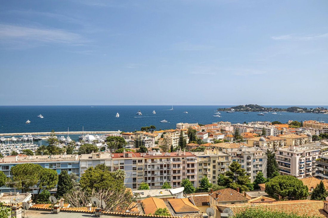 Apartment in Beaulieu-sur-Mer, Provence-Alpes-Côte d'Azur, France 3 - 15710120