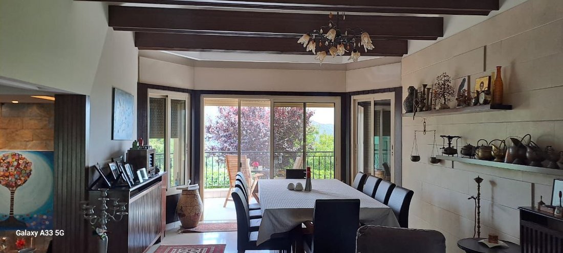 Villa in Kfour, Mount Lebanon Governorate, Lebanon 2 - 15759953