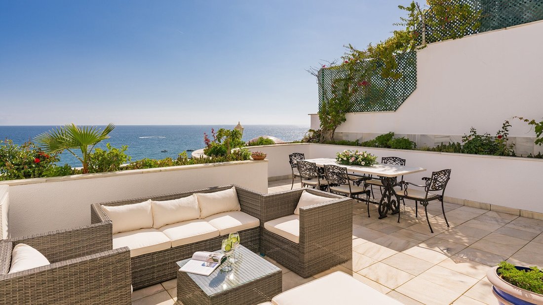 Penthouse in Marbella, Andalusia, Spain 4 - 15709245