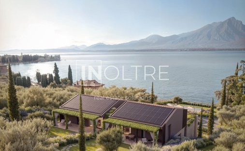 Apartment in Torri del Benaco, Veneto, Italy 1