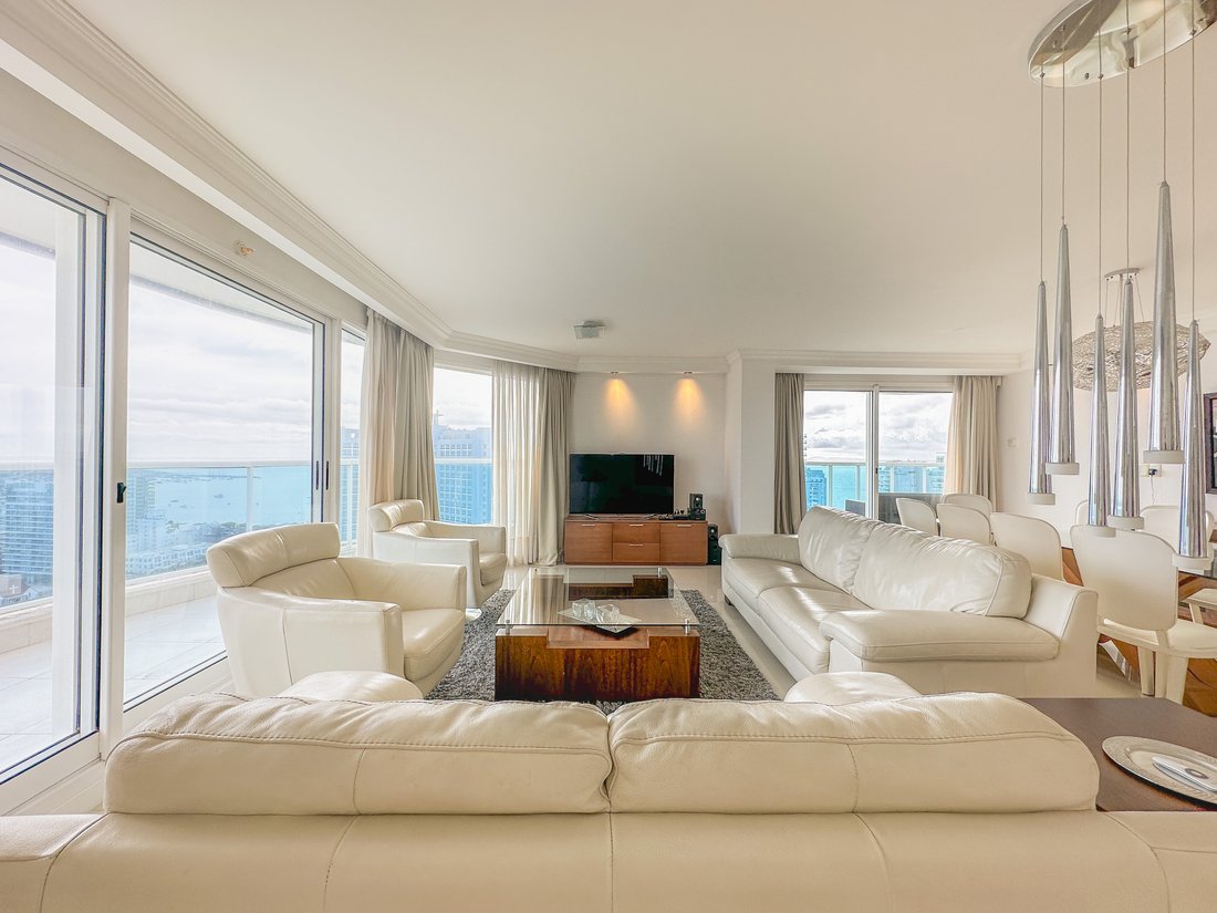 Apartment in Punta del Este, Maldonado Department, Uruguay 3 - 15710286