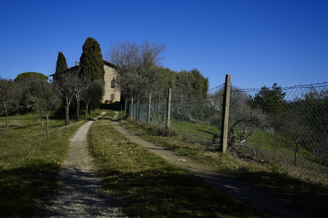 Country House in Città di Castello, Umbria, Italy 3 - 15710780