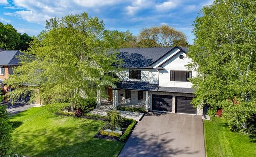House in Burlington, Ontario, Canada 1