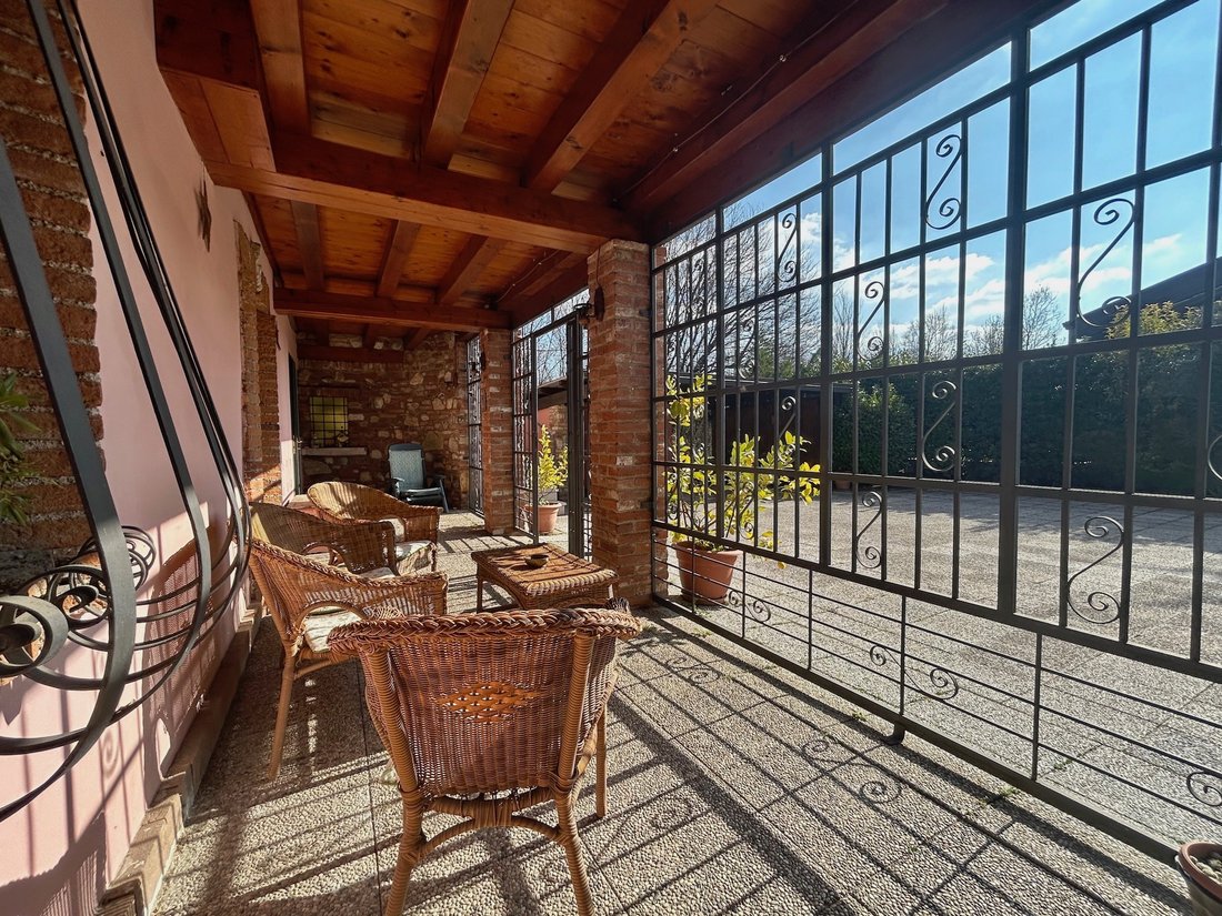 Villa in Rivoltella, Desenzano del Garda, Lombardy 5 - 15714947