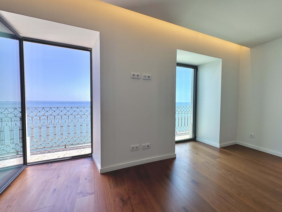 Apartment in Paco de Arcos, Lisbon, Portugal 1 - 15716183
