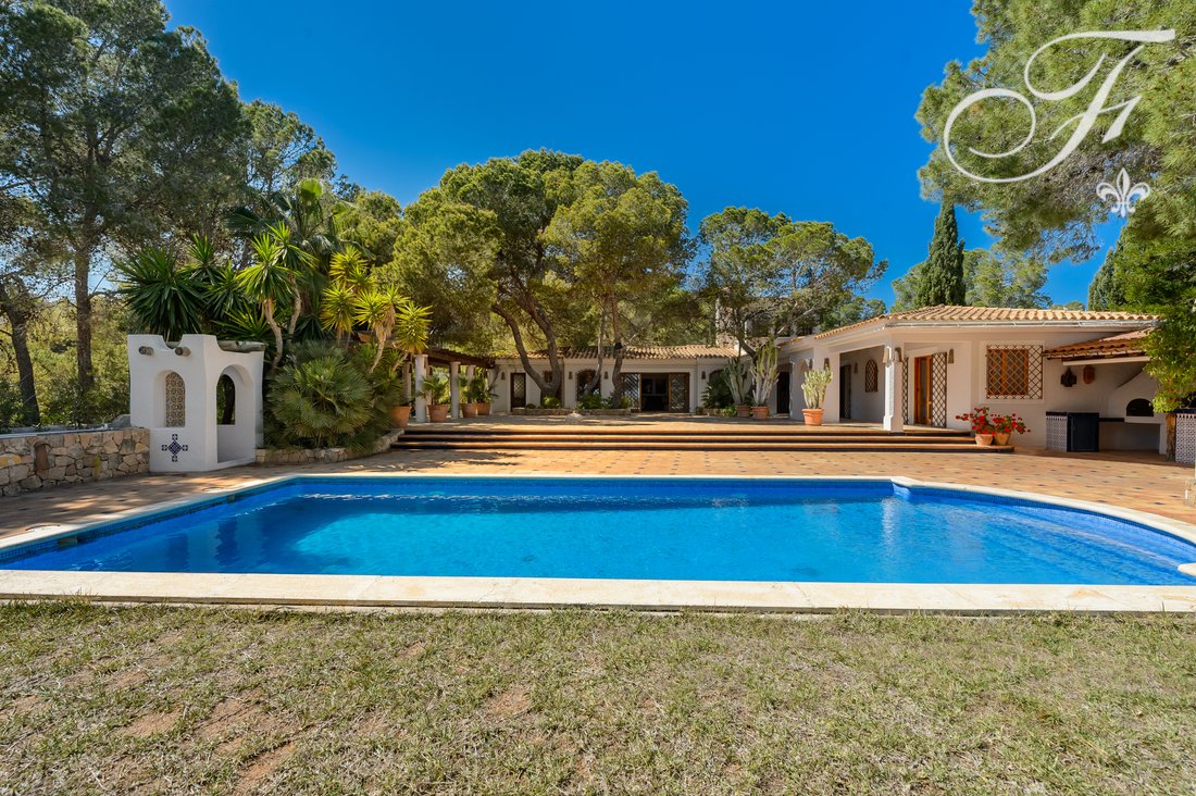 Villa in Es Cubells, Sant Josep de sa Talaia, Balearic Islands 1 - 15723514