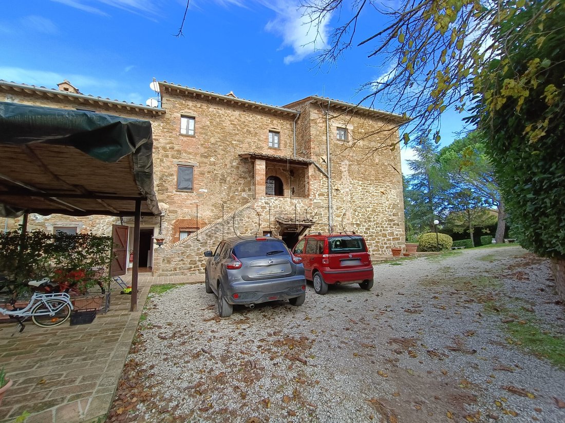 Country House in Umbertide, Umbria, Italy 3 - 15716198