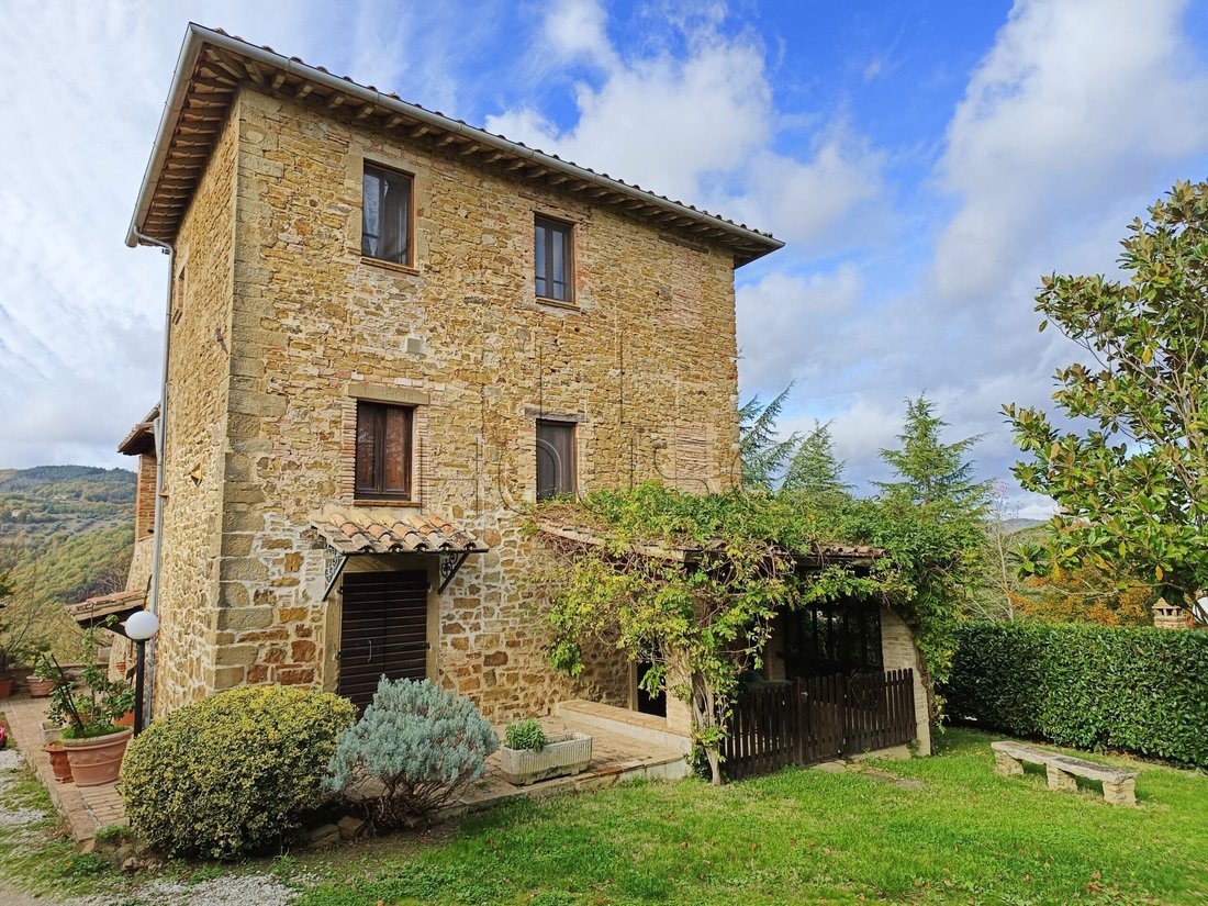 Country House in Umbertide, Umbria, Italy 2 - 15716198