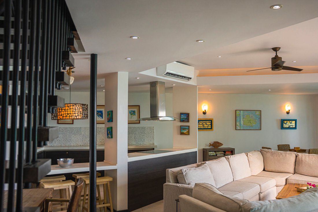 House in Jolly Harbour, Saint Mary, Antigua and Barbuda 3 - 15559005