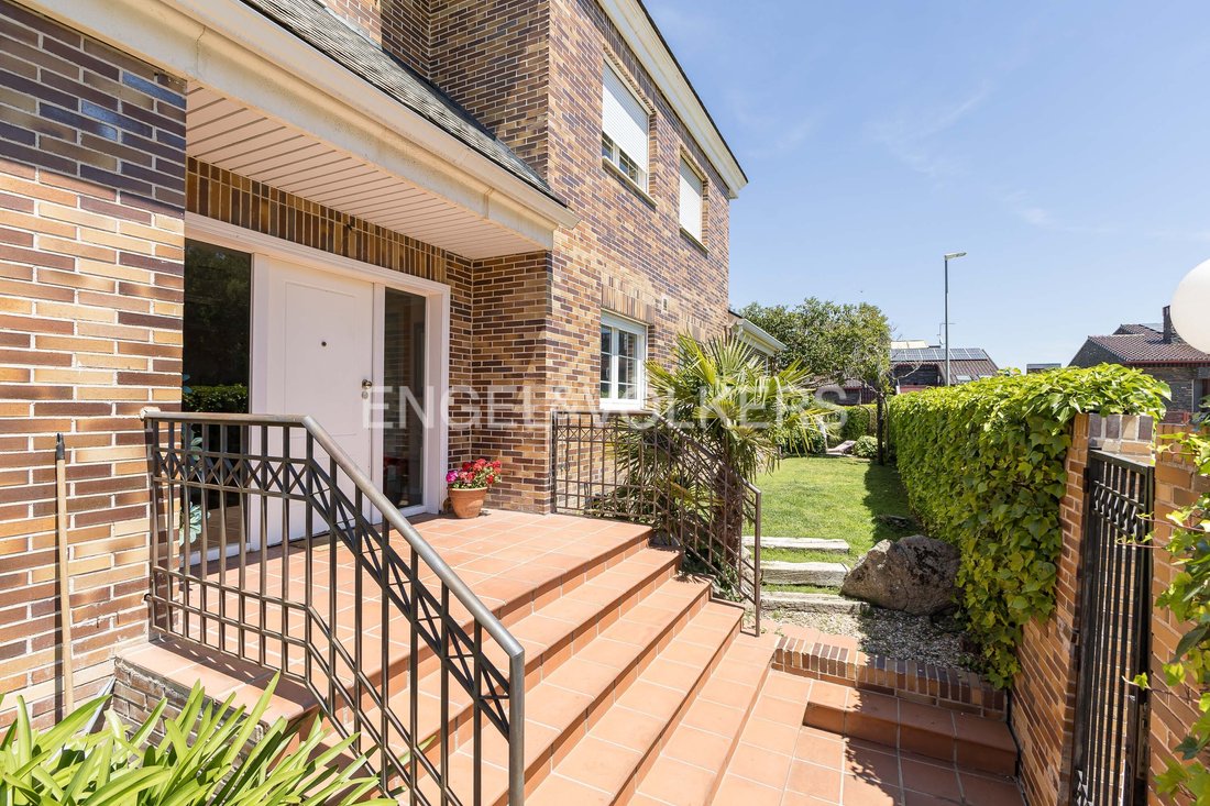 House in Las Rozas de Madrid, Comunidad de Madrid, Spain 4 - 15716921
