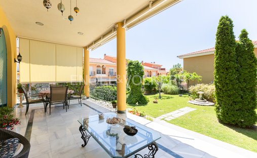 Villa in Viver, Valencian Community, Spain 1