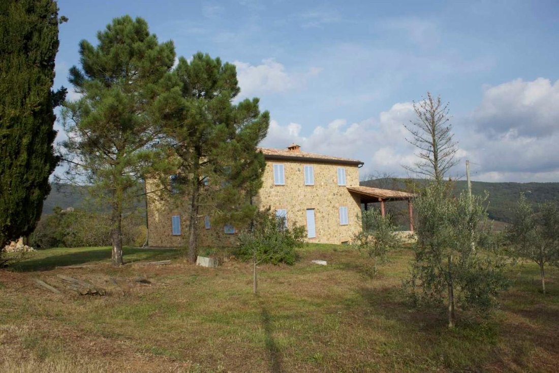 Farm Ranch in Radicondoli, Tuscany, Italy 4 - 15716414