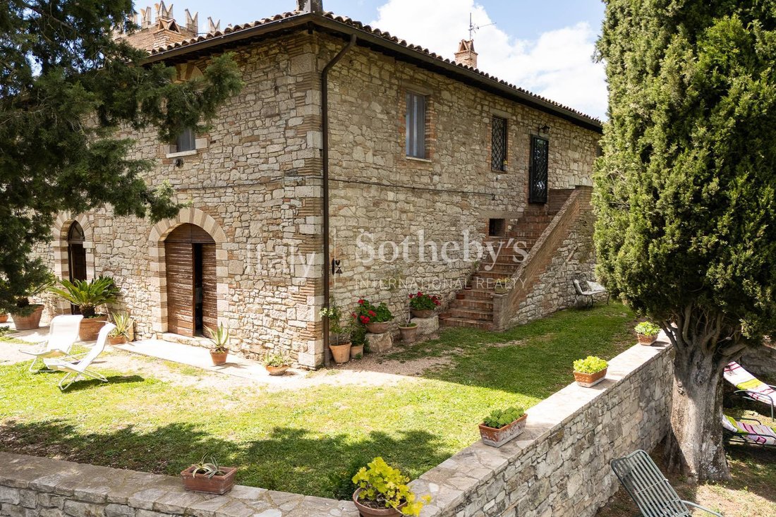 House in Todi, Umbria, Italy 4 - 15722403