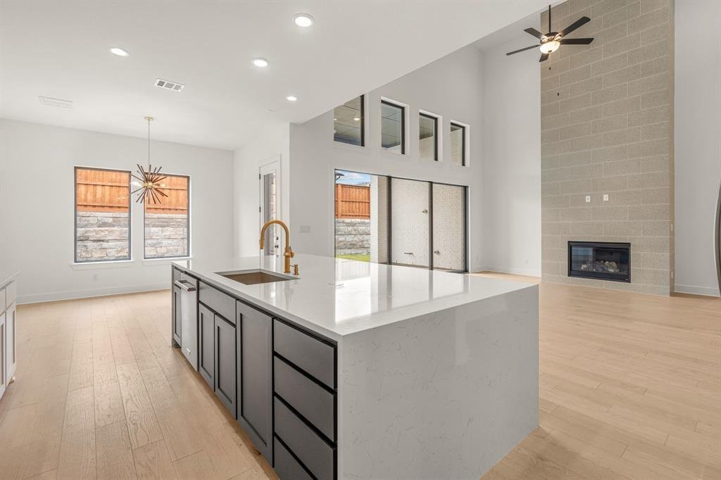 House in Frisco, Texas, United States 3 - 15715172