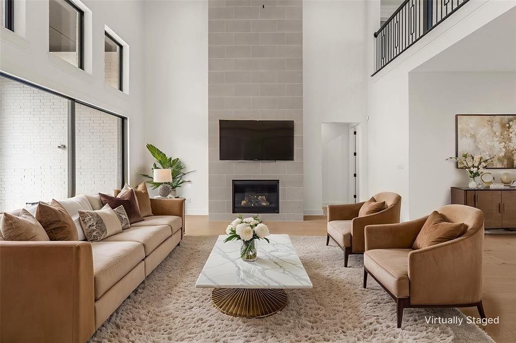 House in Frisco, Texas, United States 4 - 15715172