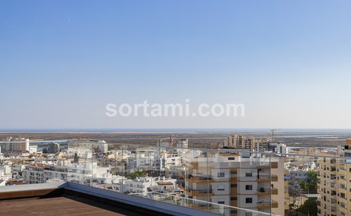 Apartment in Faro (Se e Sao Pedro), Algarve, Portugal 1